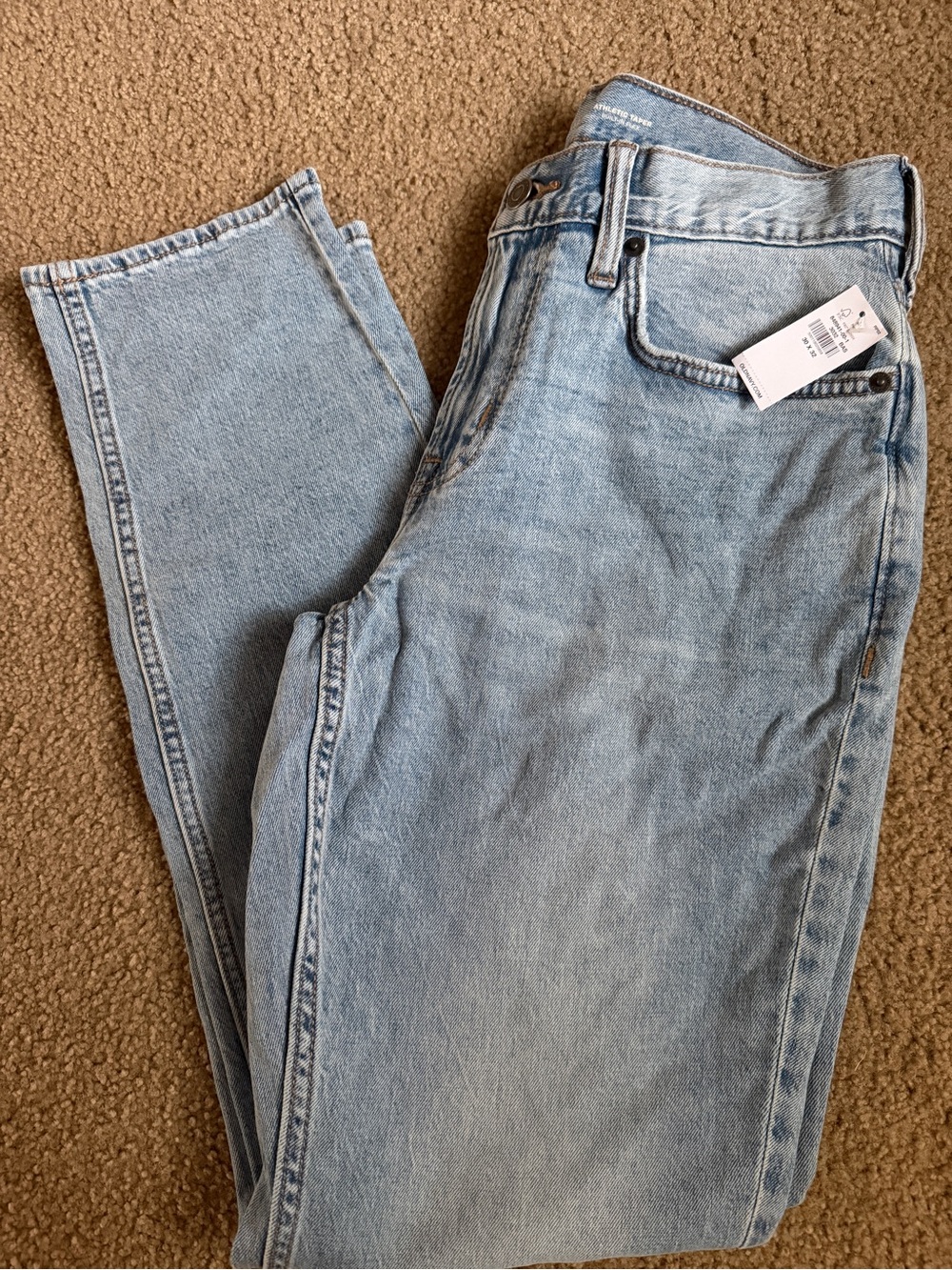 Men’s Old Navy Athletic Taper Jeans
